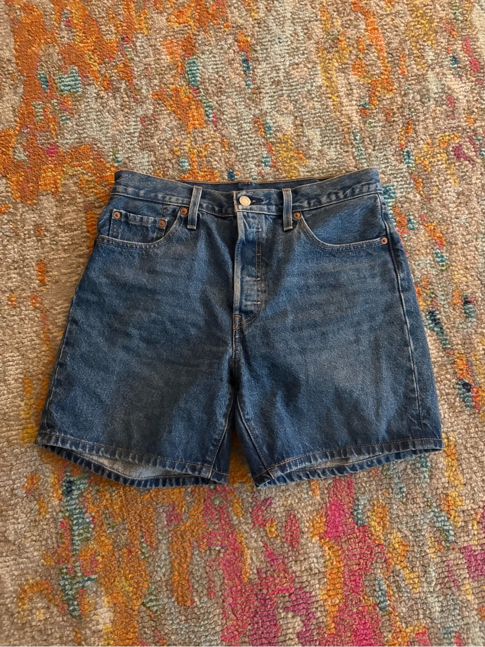 Levi Classic Denim Shorts in Blue